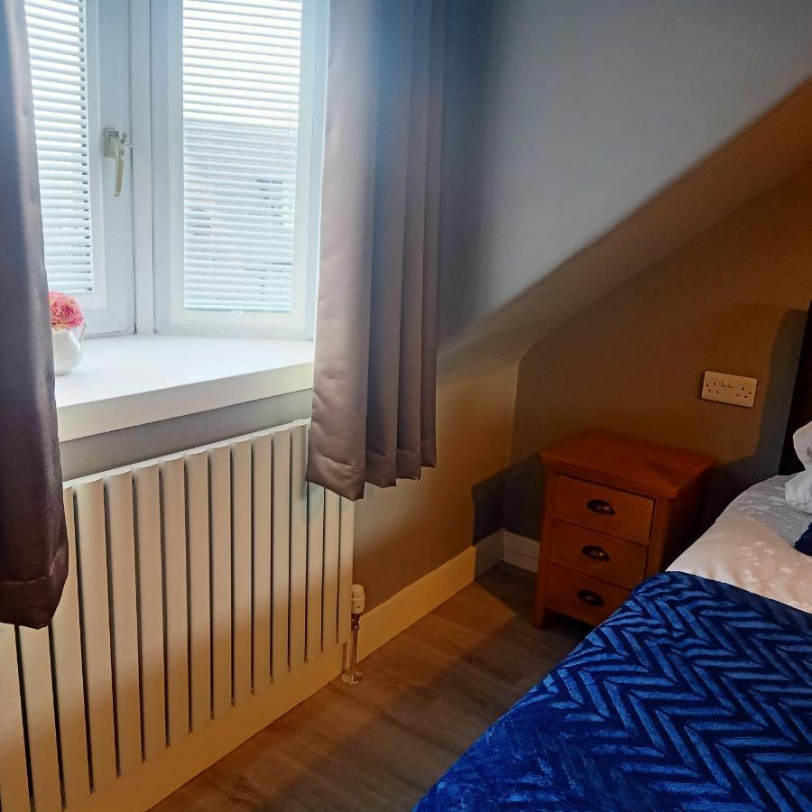The Milton Accommodation Elgin Zewnętrze zdjęcie