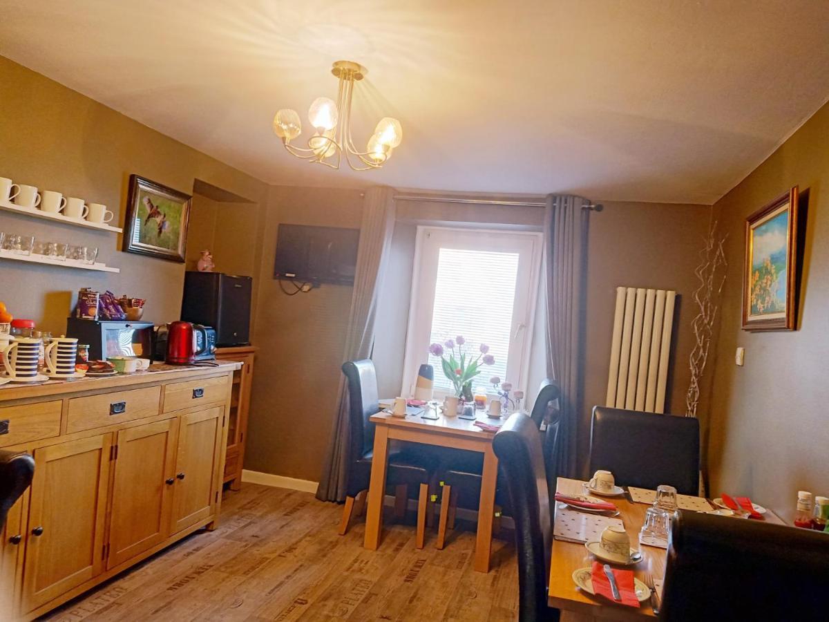 The Milton Accommodation Elgin Zewnętrze zdjęcie